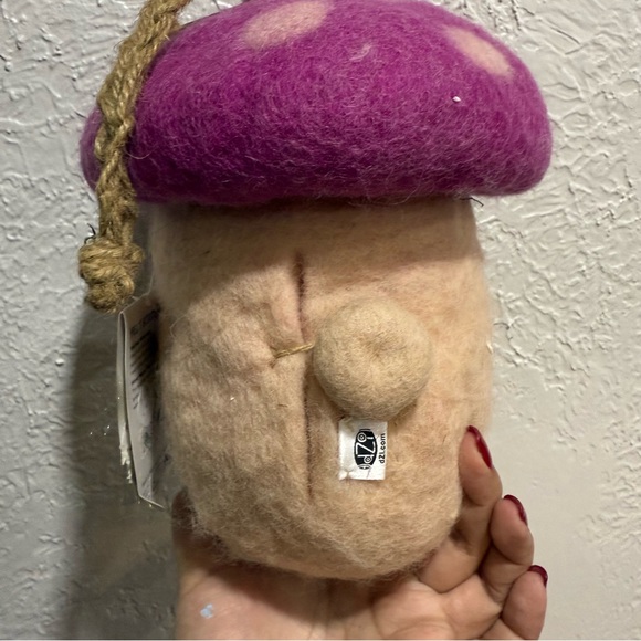 Wild Woolies Felt Birdhouse NWT - Picture 4 of 4